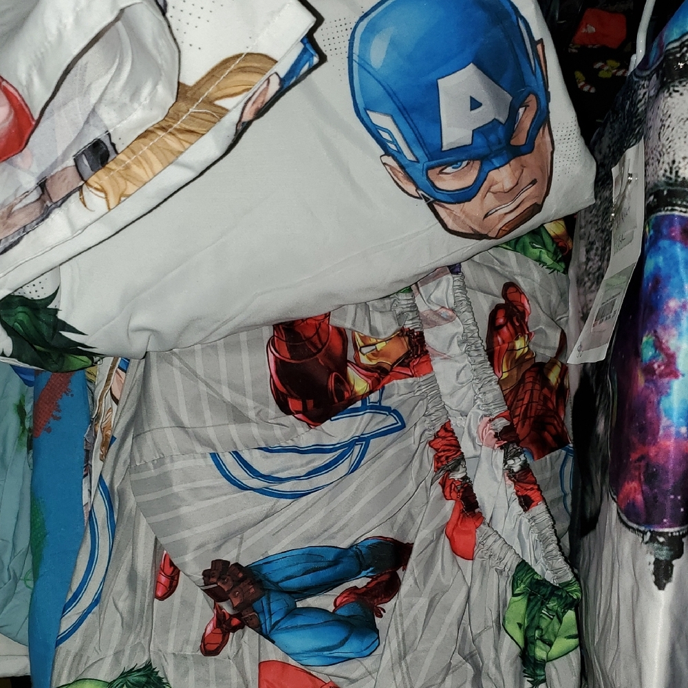 Marvel Superhero Themed Twin Sheet Set
